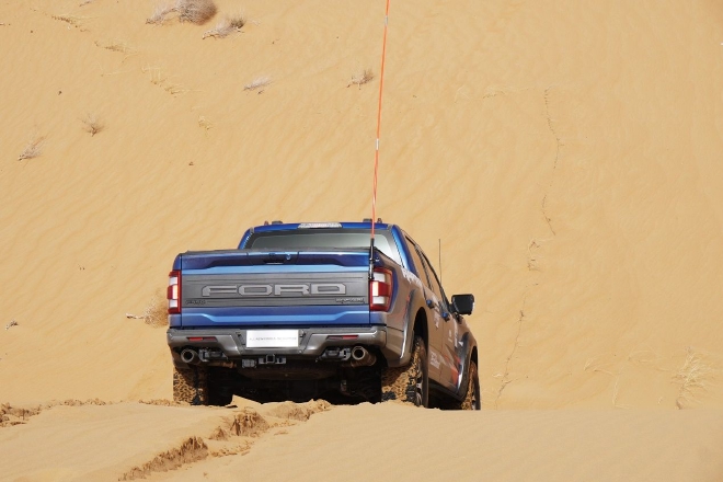 American pickup truck mainstay test drive new Ford F-150 Raptor