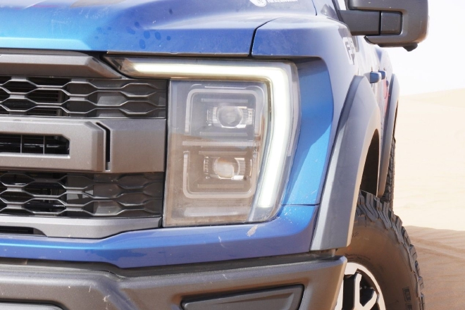 American pickup truck mainstay test drive new Ford F-150 Raptor