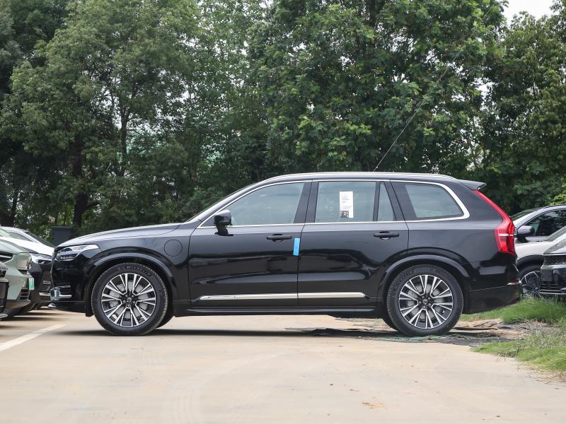 龙岩沃尔沃XC90新能源降价来袭，最新报价70.89万！不容错过